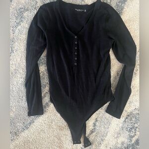 Abercrombie and fitch bodysuit brand new !!!!🖤